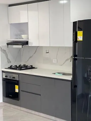 Apartamento Moderno Y Comodo Cerca A Viva Envigado Kolumbia
